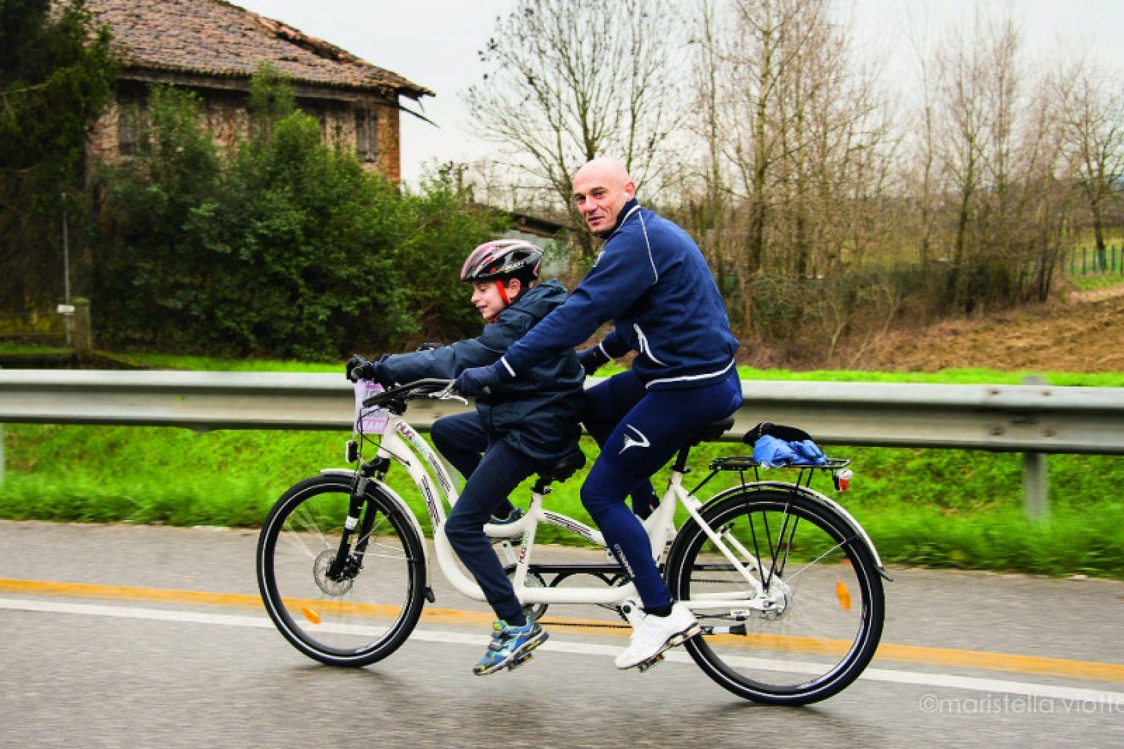 La Fondazione dona 2 biciclette speciali alla Scuola di Ciclismo F. Ballerini